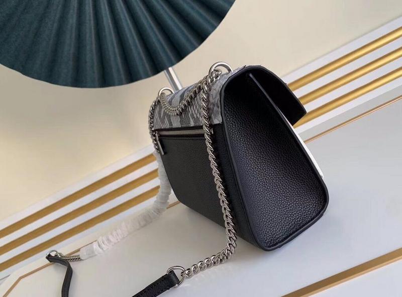 Chloe’s Picks - LOV Bags - 2611