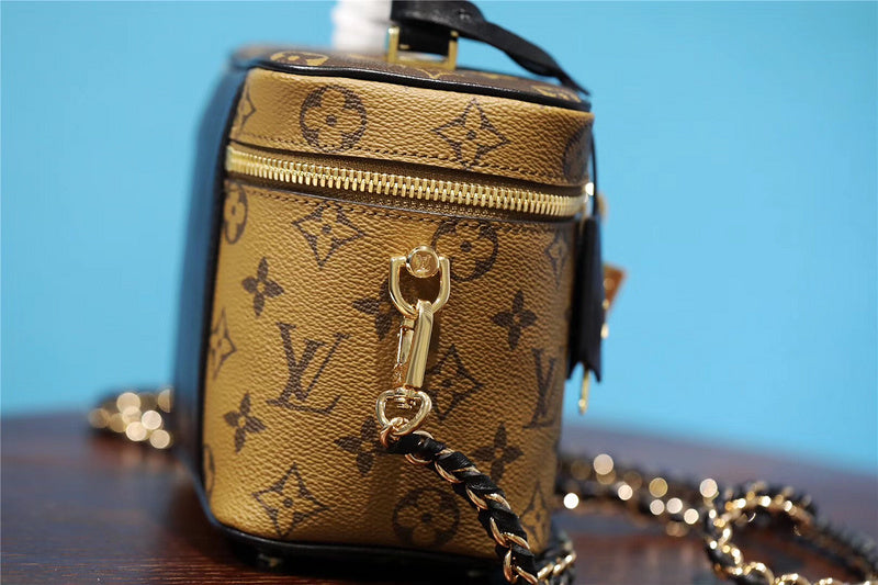 I W Fashion Lu-Vi bags - 8605