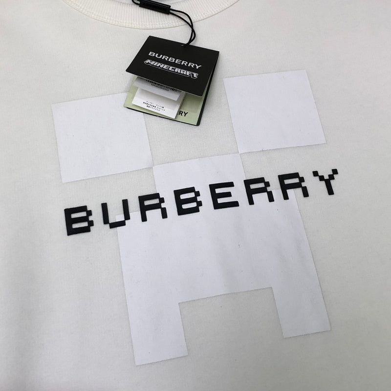 Burberry Luxury Clothes