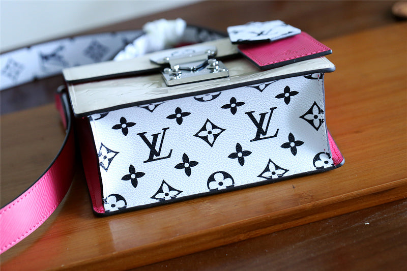I W Fashion Lu-Vi bags - 8049