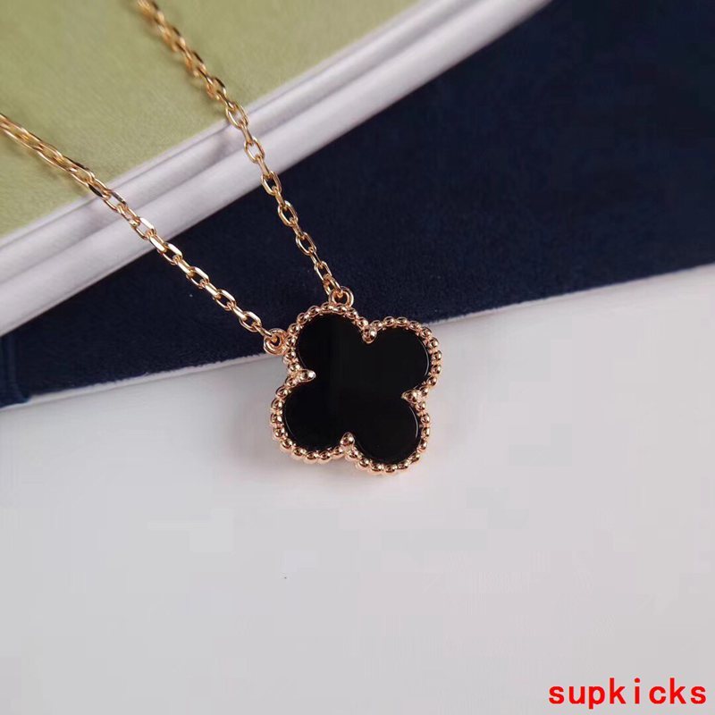 Van Cleef & Arples Jewelry