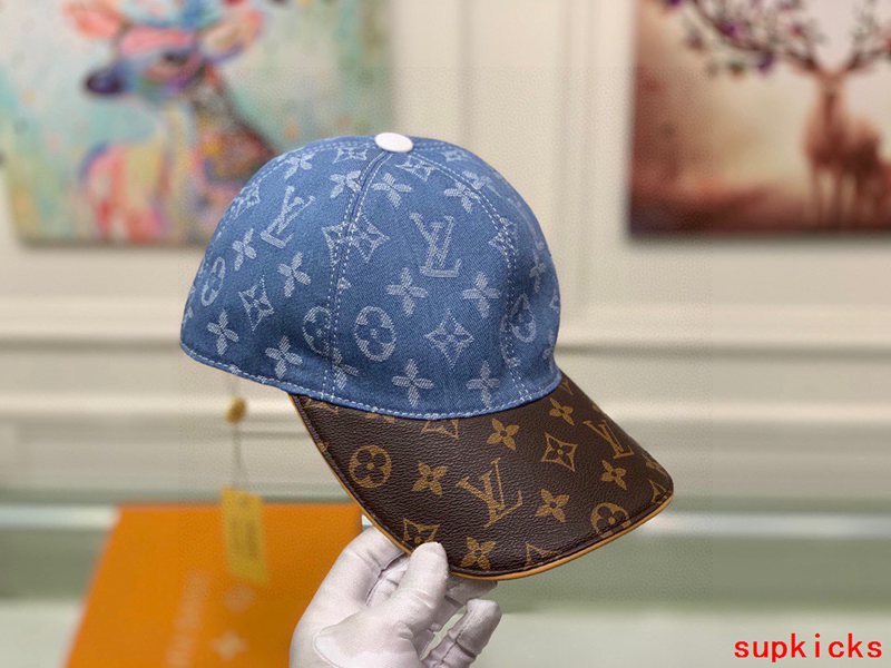 Louis Vuitton Luxury Cap