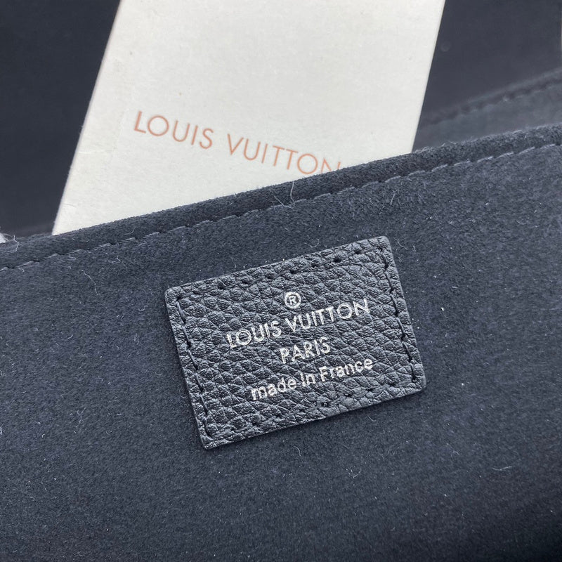 LOV2 Bags - Luxurious Bags  940