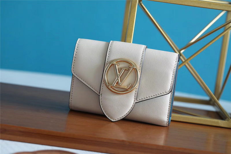 I W Fashion Lu-Vi bags - 8978