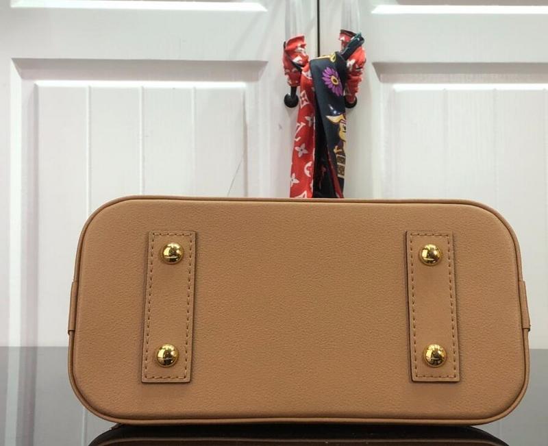 Chloe’s Picks - LOV Bags - 2343