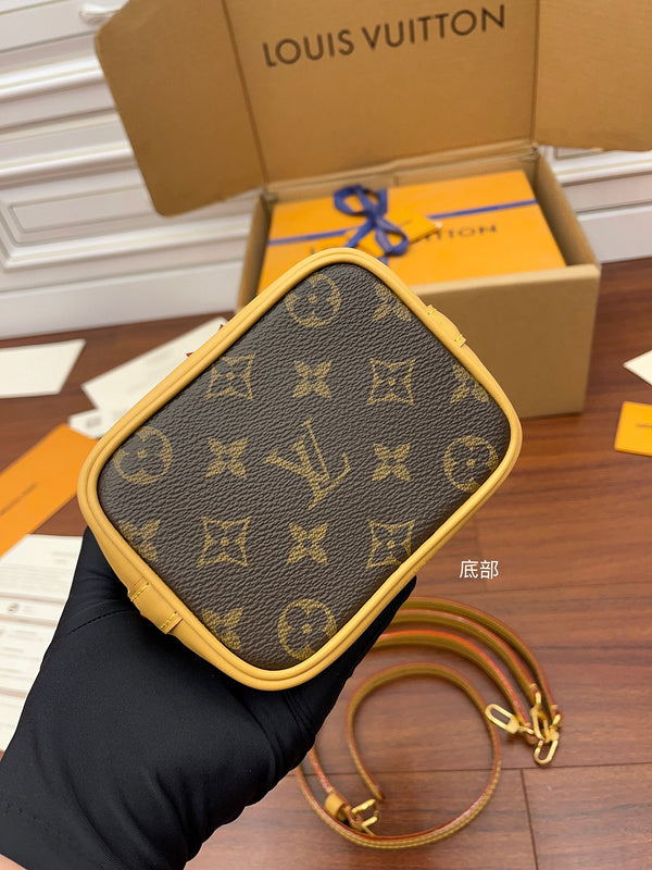I W Fashion Lu-Vi Bags - 16637