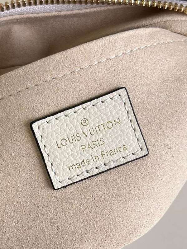 LOV2 Bags - Luxurious Bags  628