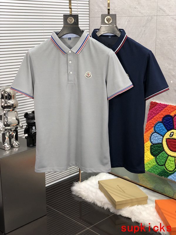 Moncler Luxury Cloth