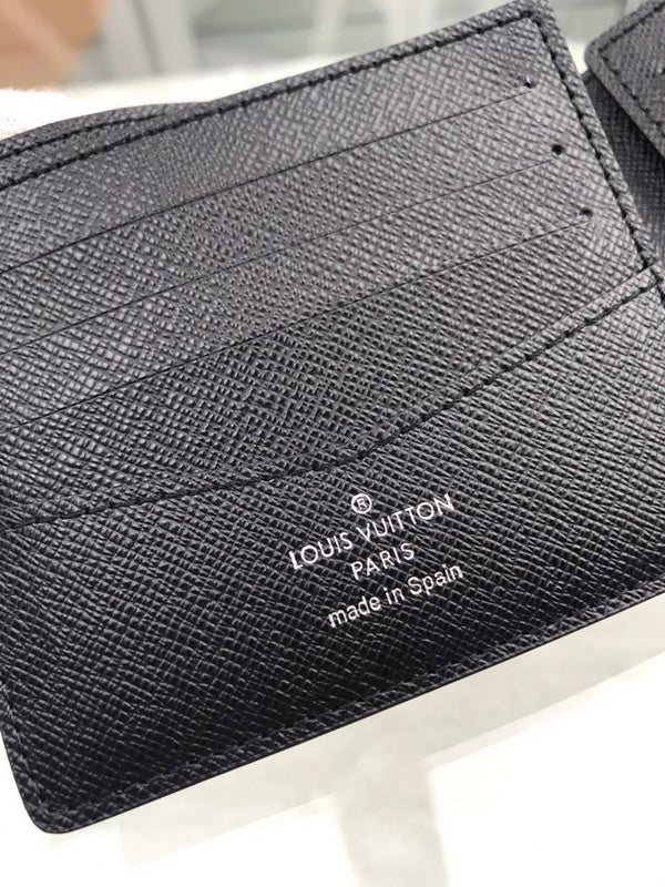 I W Fashion Lu-Vi bags - 10977