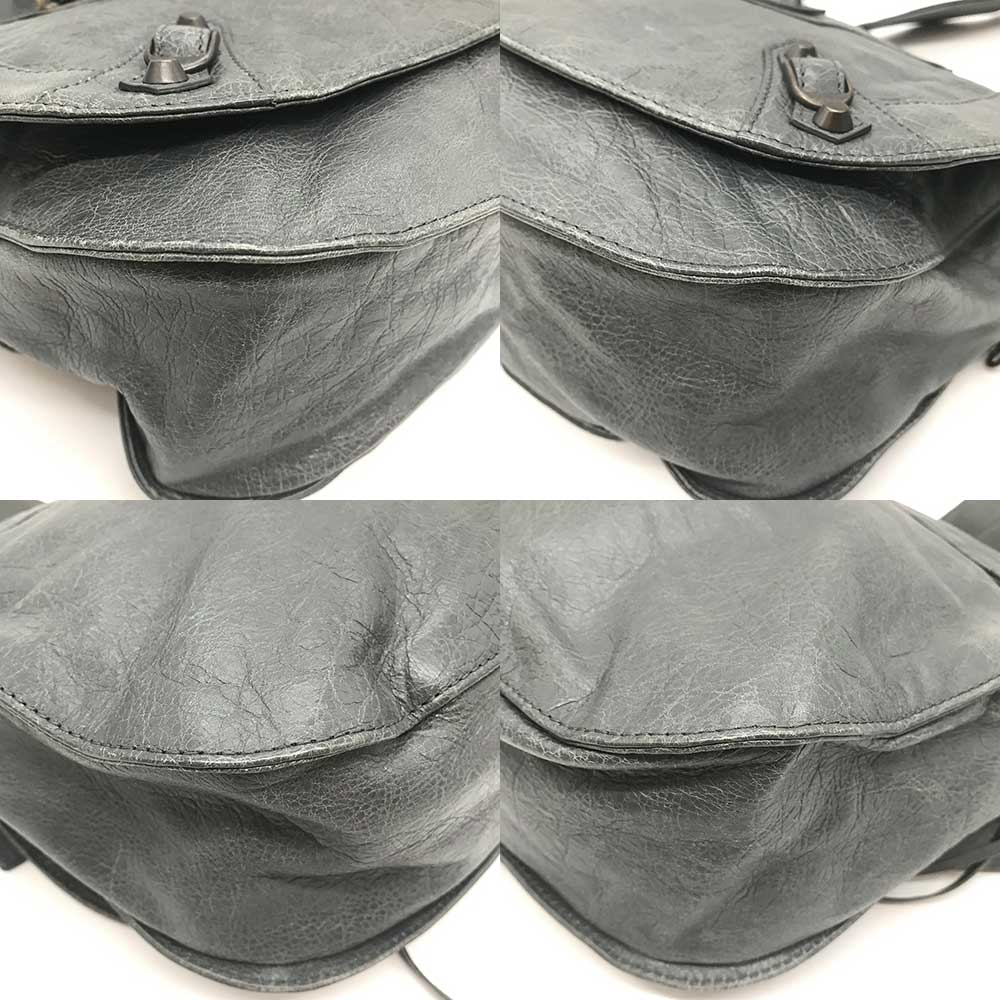 balenciaga Leather Classic Neo Folk Shoulder Bag 285346