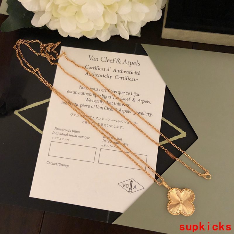 Van Cleef & Arples Jewelry