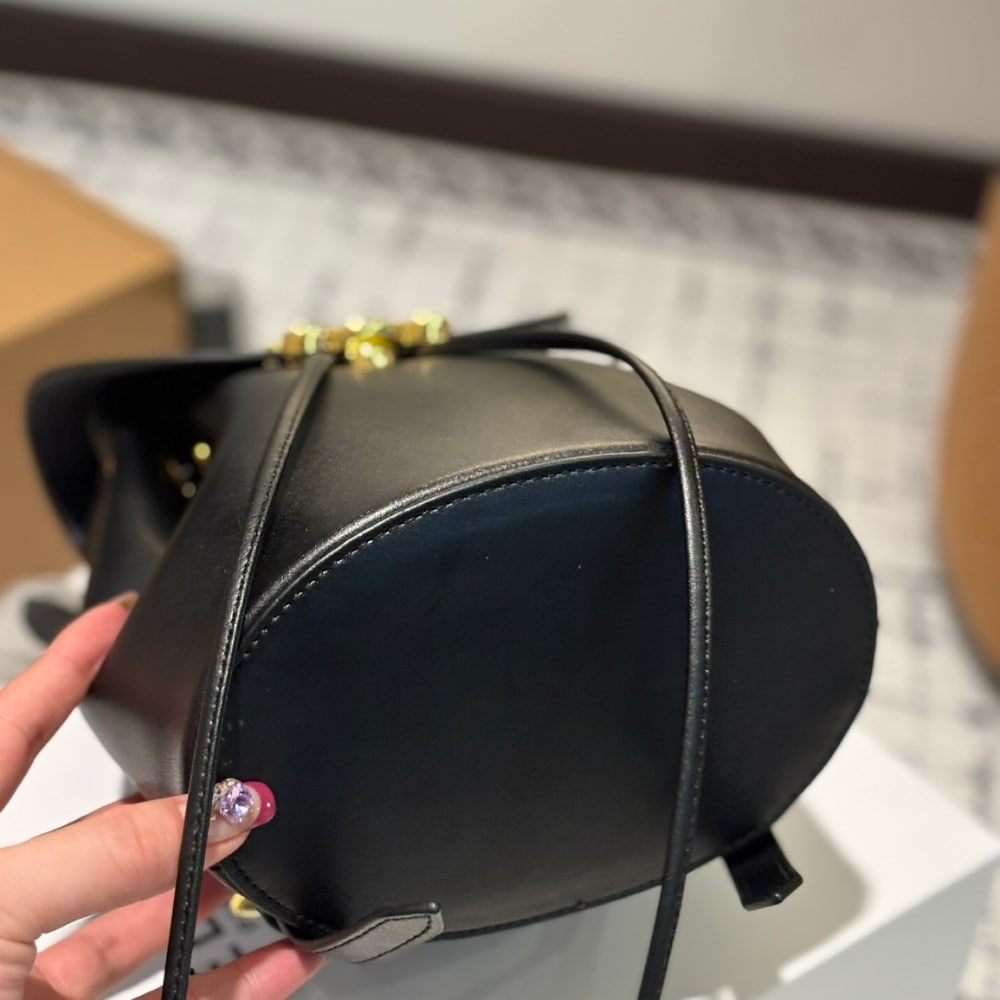 CELINE BACKPACK CELINE BONNIE IN SMOOTH BLACK 25CM 118703GGT 38NO