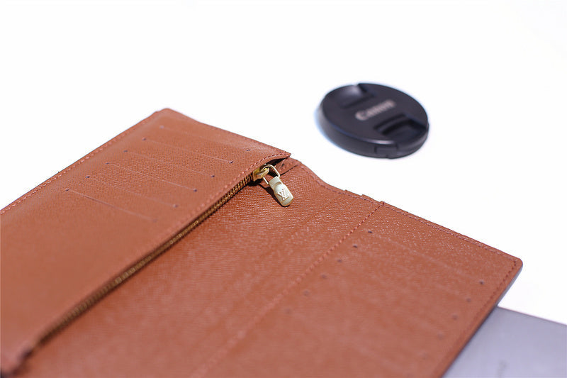 I W Fashion Lu-Vi bags - 11041