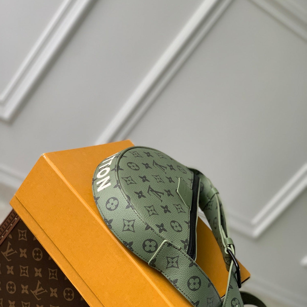 LOU MOON BAG