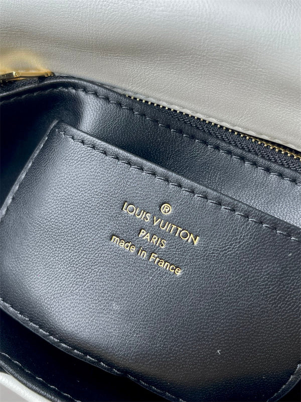 PHA - LOV Bags - 198