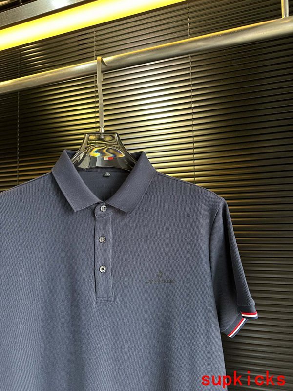 Moncler Luxury Cloth