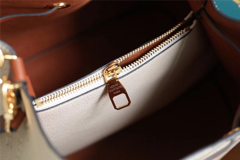 I W Fashion Lu-Vi bags - 8557