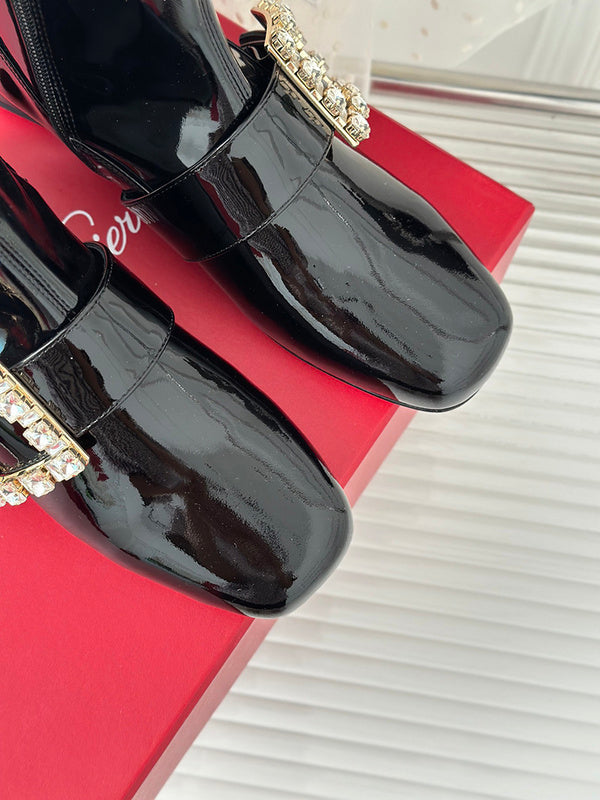 Roger Vivier Luxury Shoes