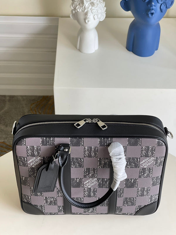 I W Fashion Lu-Vi bags - 17373