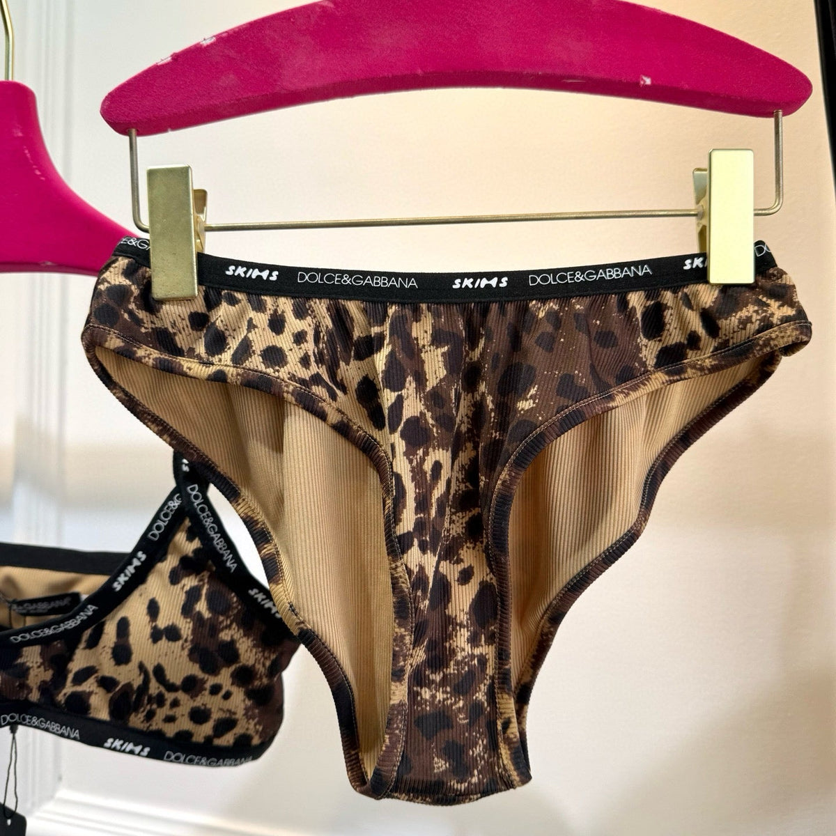 SKIMS x DG BRA SET