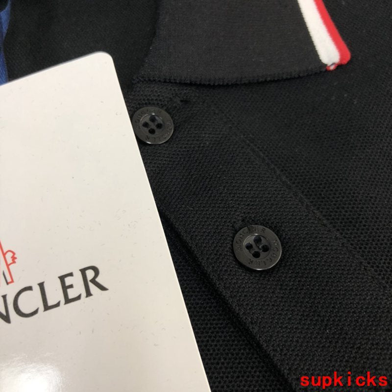 Moncler Luxury Cloth
