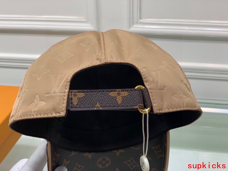 Louis Vuitton Luxury Cap