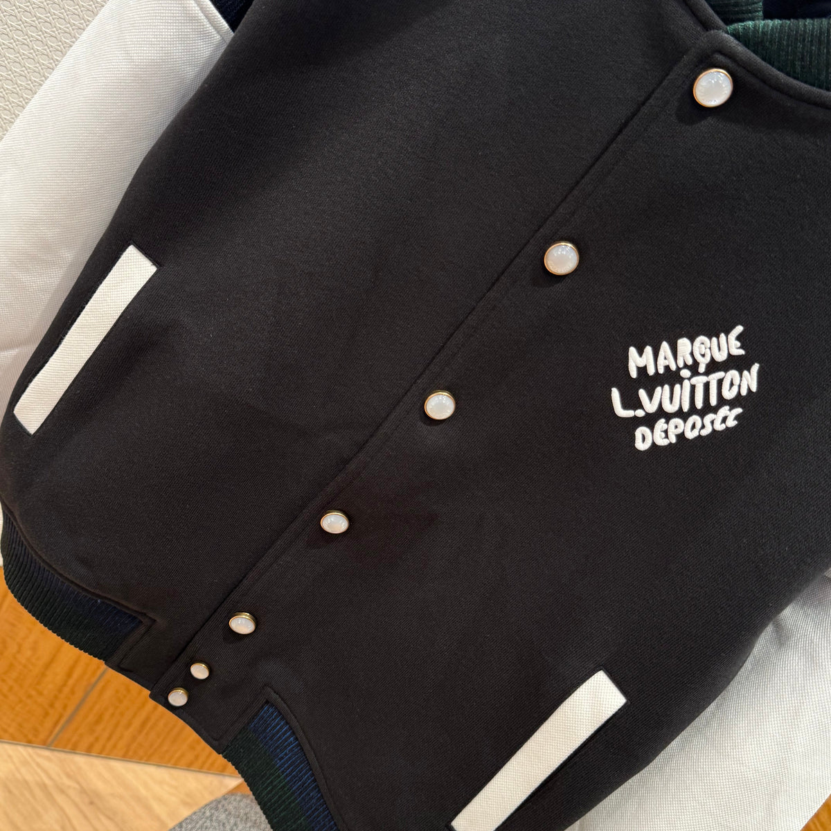 LOU JACKET
