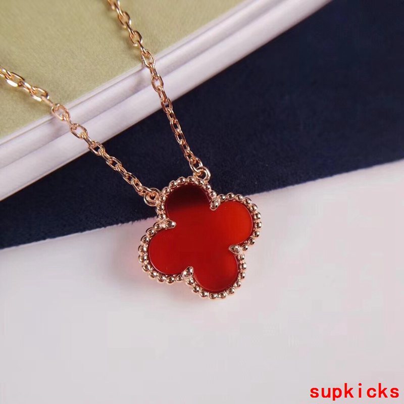 Van Cleef & Arples Jewelry