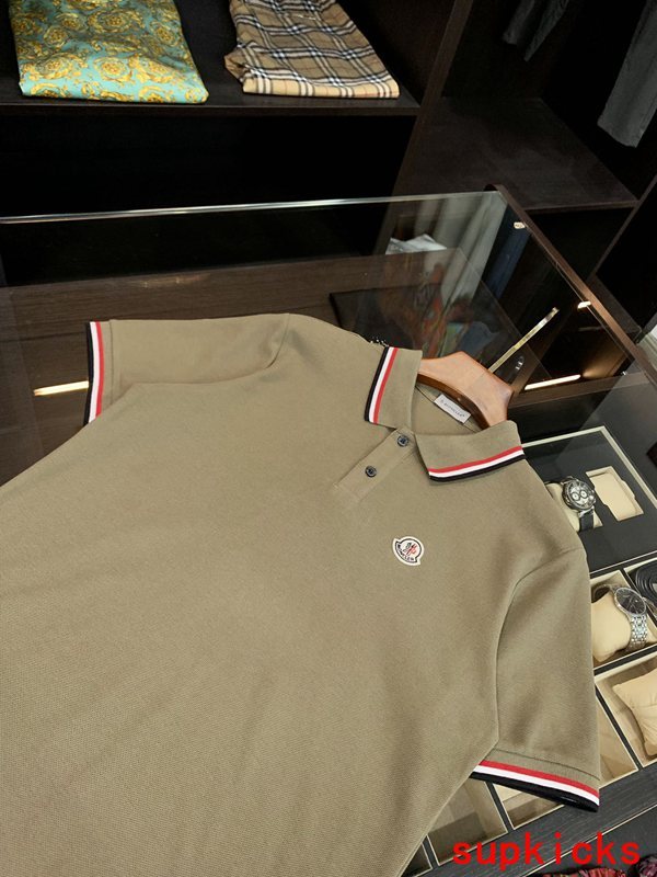 Moncler Luxury Cloth