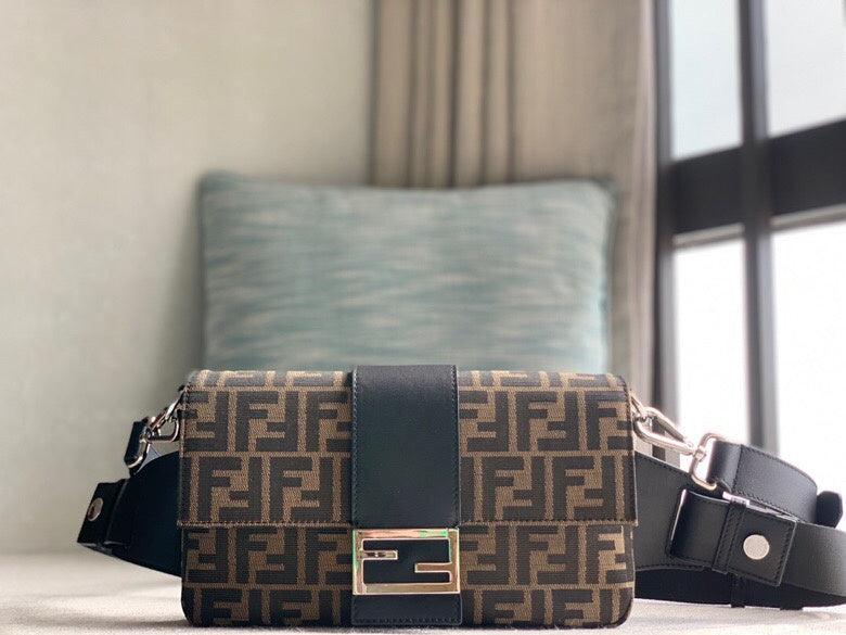 PHA - PHAE Bags - 521