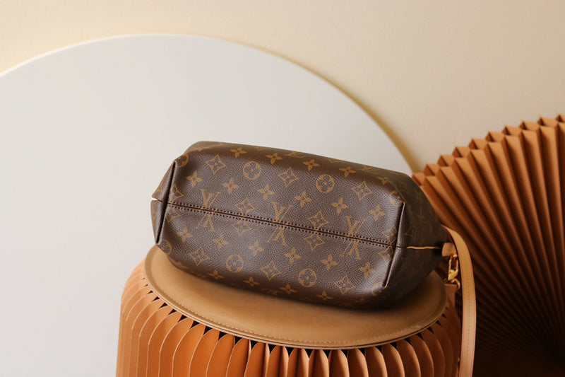 I W Fashion Lu-Vi Bags - 16945