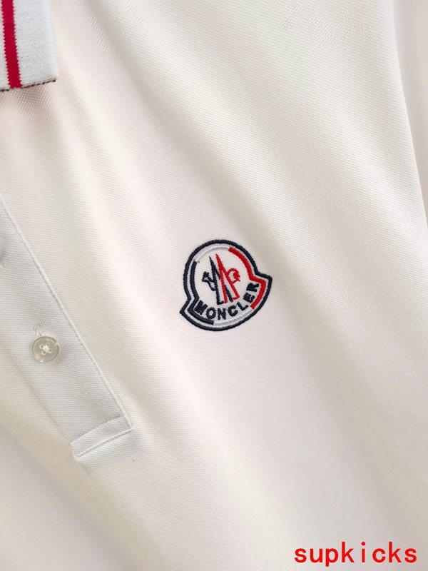 Moncler Luxury Cloth