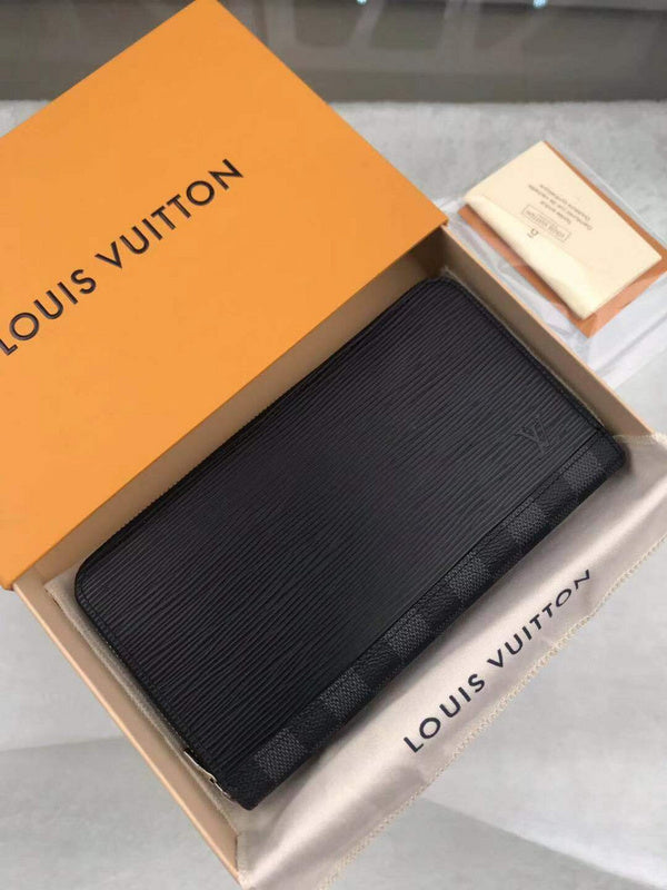 I W Fashion Lu-Vi bags - 17744