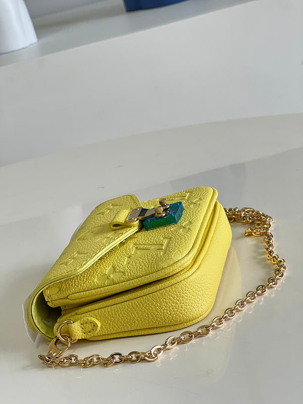 I W Fashion Lu-Vi Bags - 16821