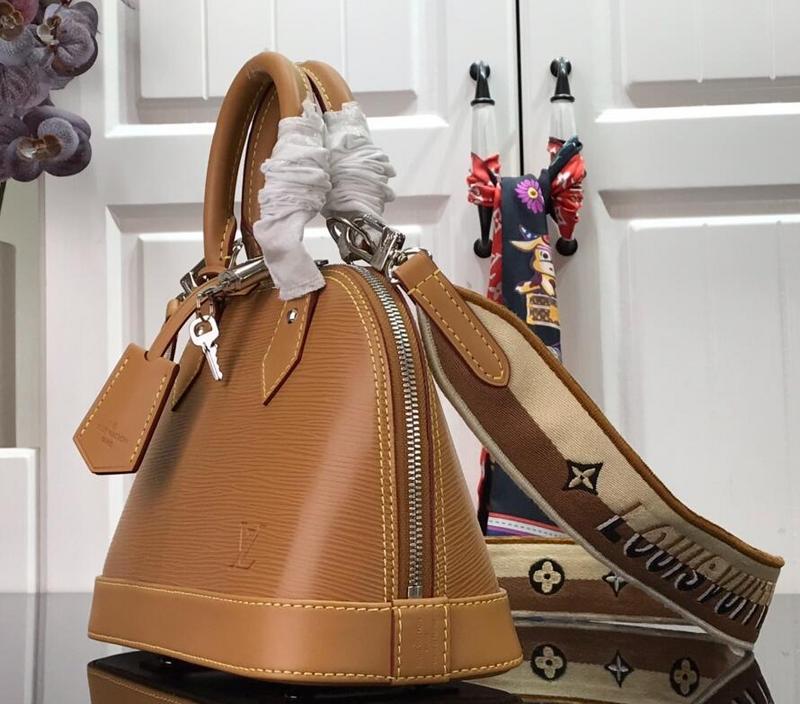 Chloe’s Picks - LOV Bags - 2435