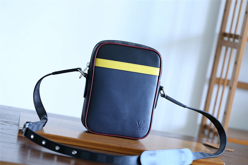 I W Fashion Lu-Vi bags - 10379