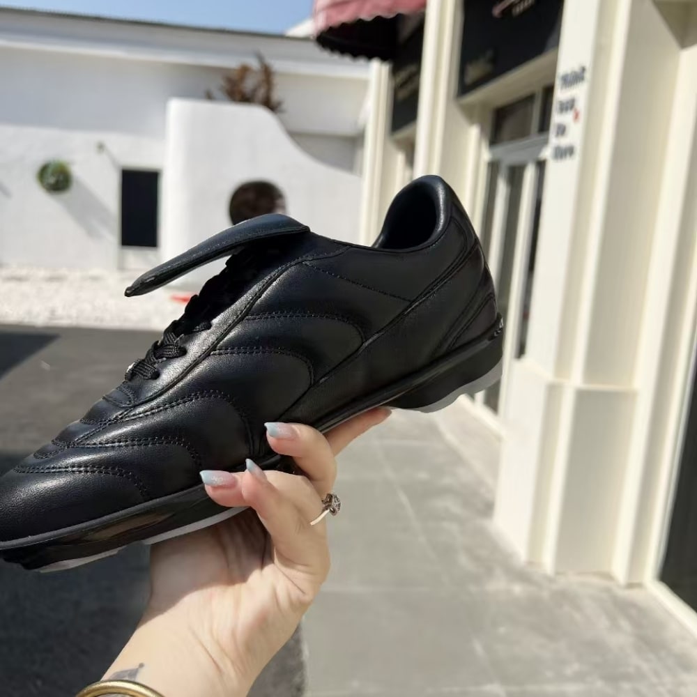 LV FOOTPRINT SOCCER SNEAKER BLACK 1AHAI9