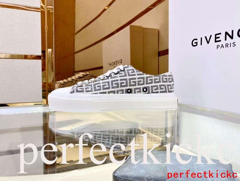 Givenchy Luxury Shoes