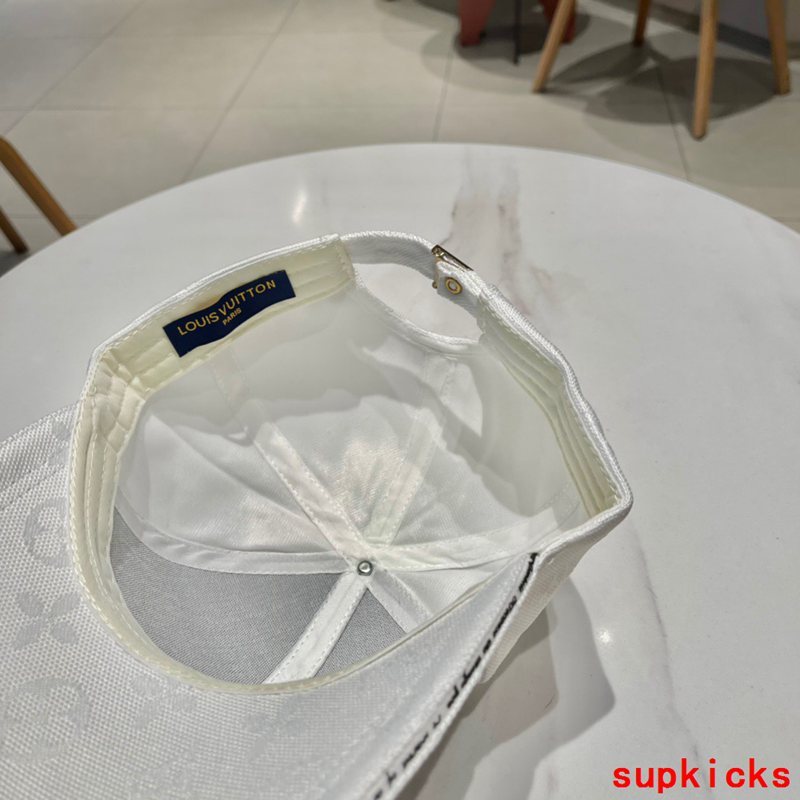 Louis Vuitton Luxury Cap