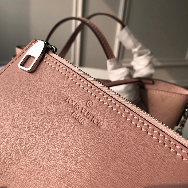 LOV2 Bags - Luxurious Bags  990