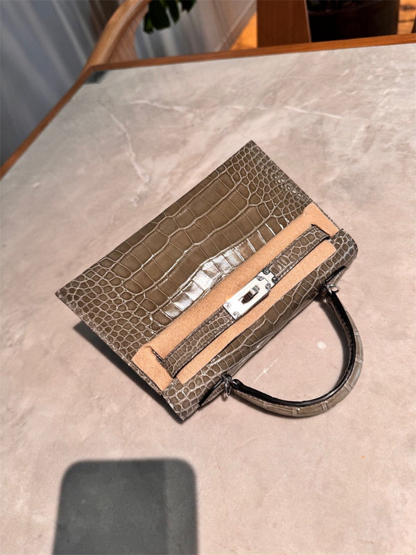 PHA - HMS Bags - 118