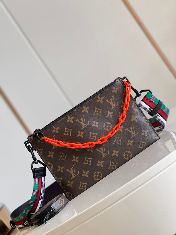 I W Fashion Lu-Vi bags - 17011