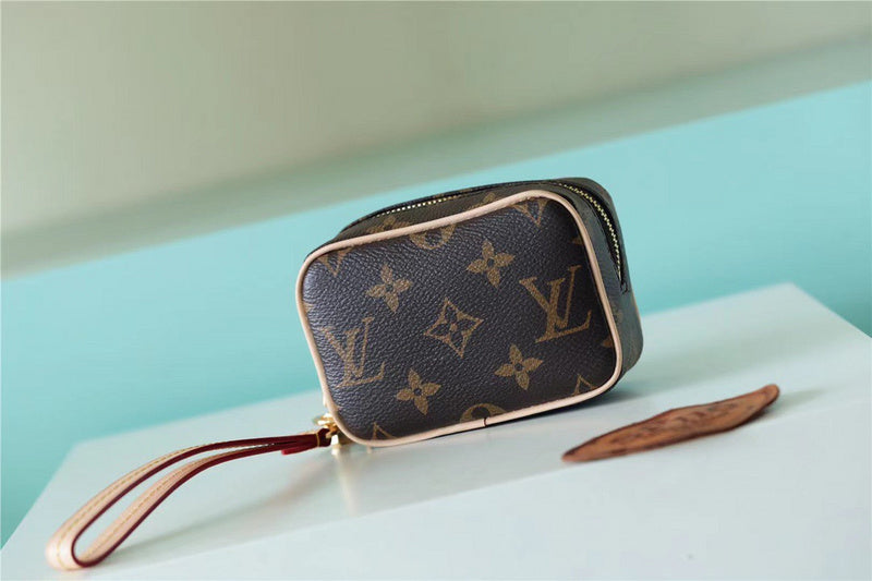 I W Fashion Lu-Vi bags - 8858