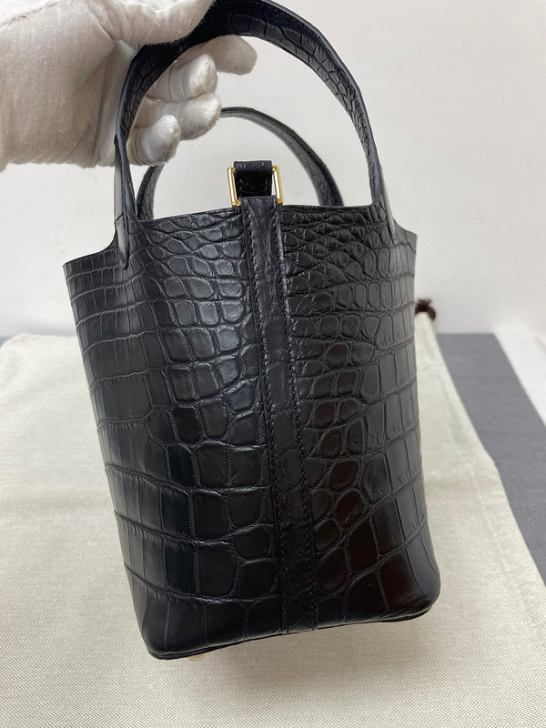 PHA - HMS Bags - 1678