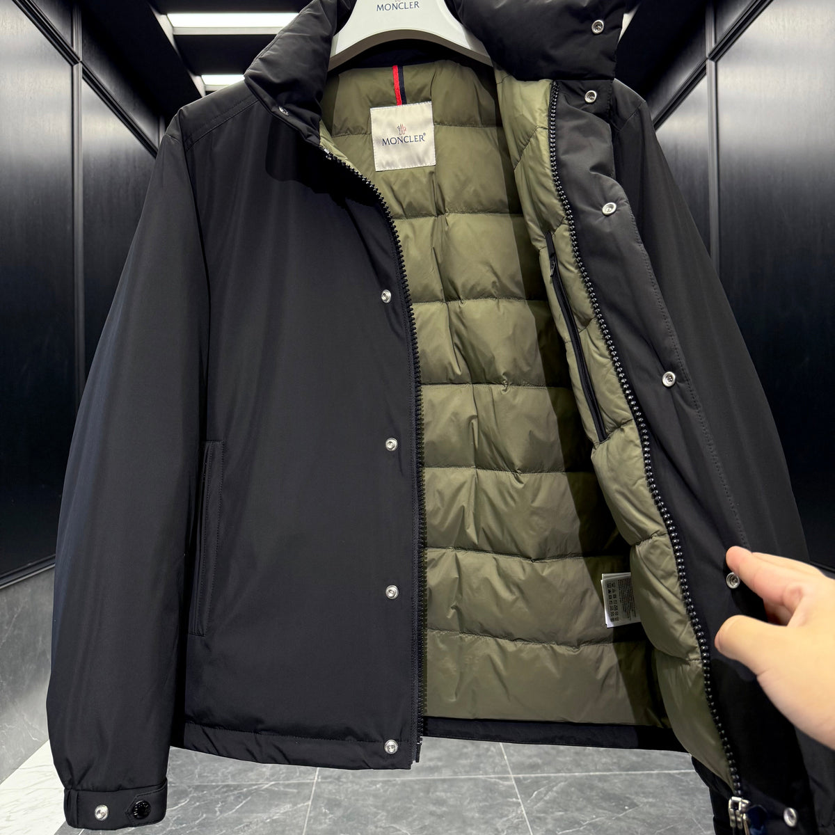 MONC EPINE JACKET