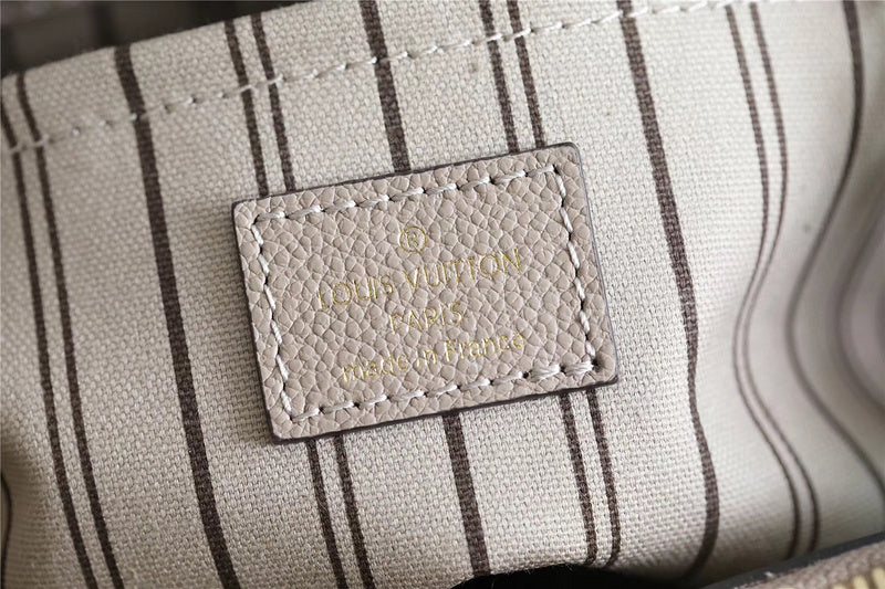 I W Fashion Lu-Vi bags - 8017