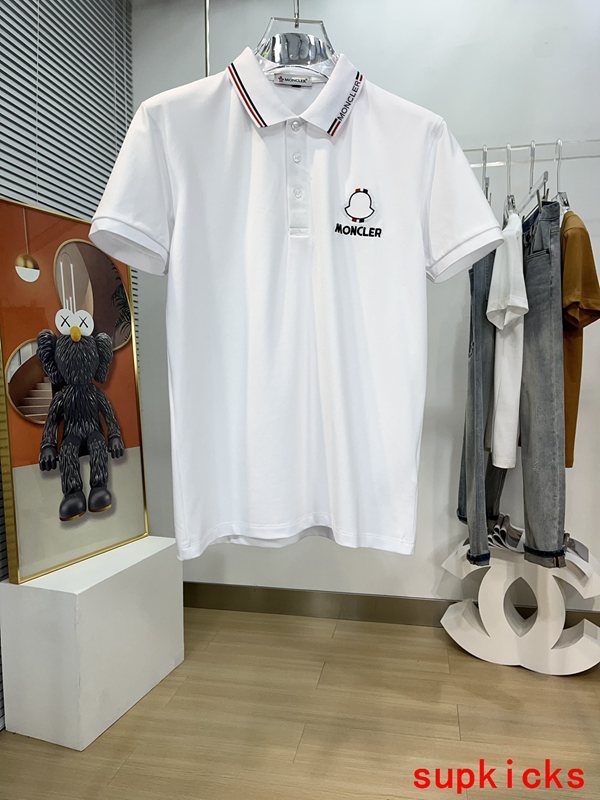 Moncler Luxury Cloth