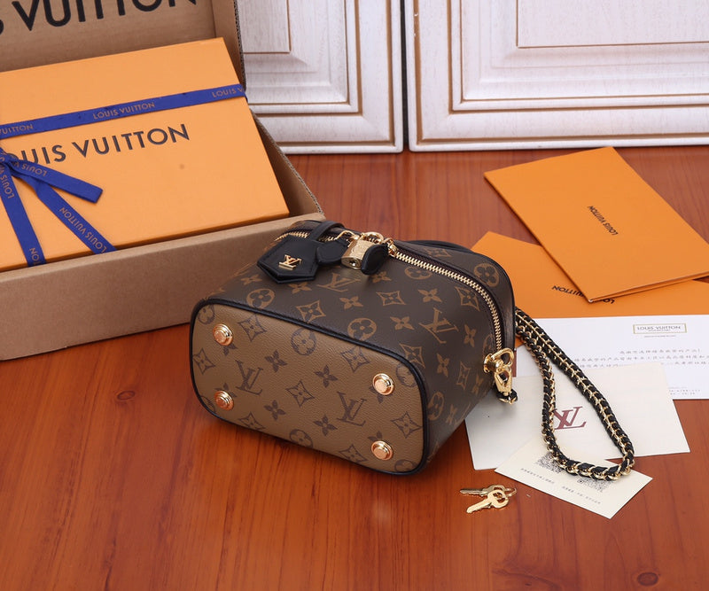 I W Fashion Lu-Vi Bags - 16806