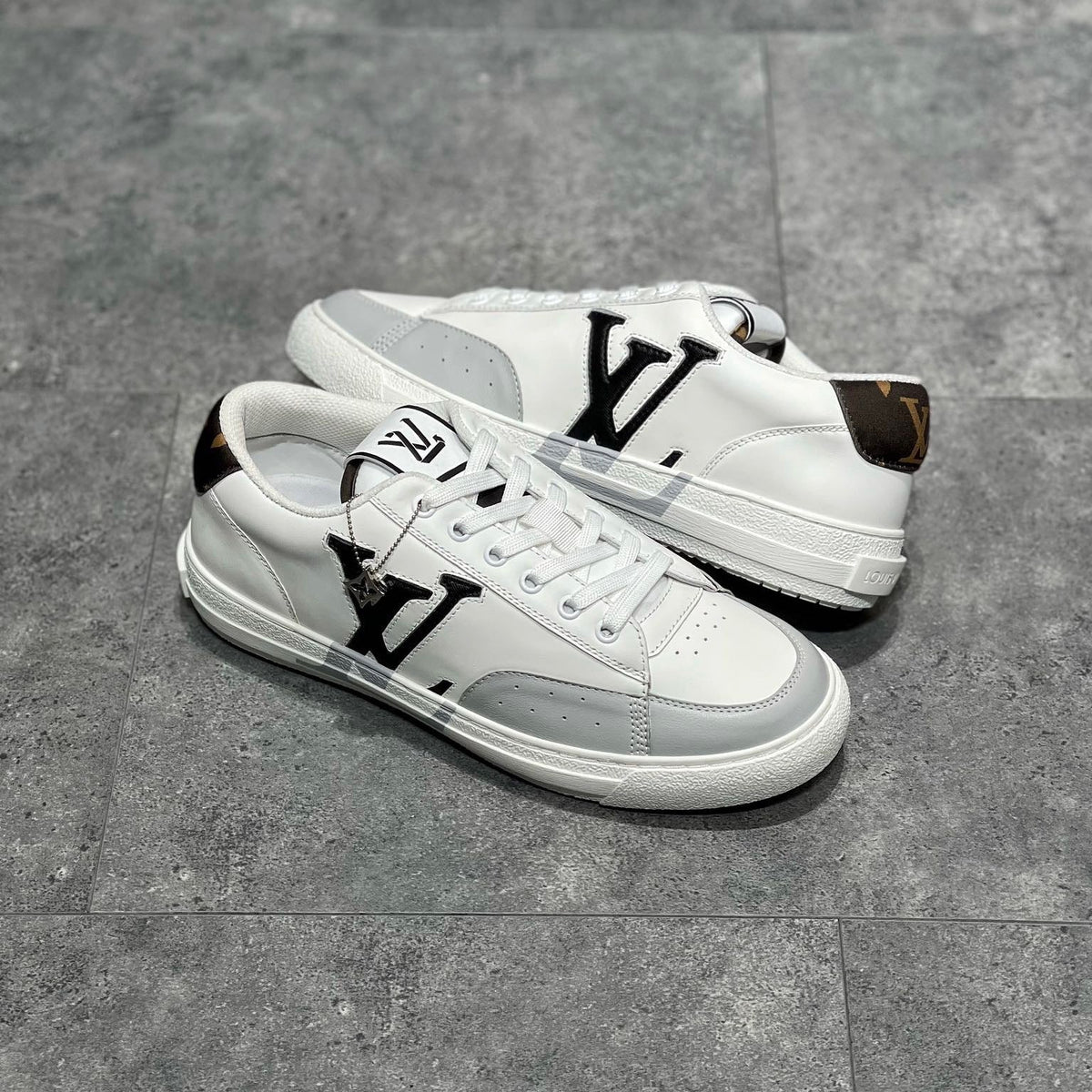 LOU TRAINERS