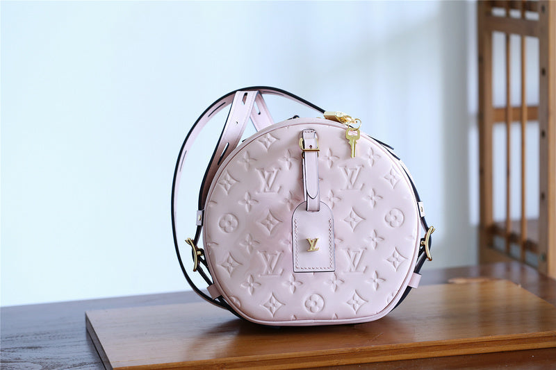 I W Fashion Lu-Vi bags - 8332